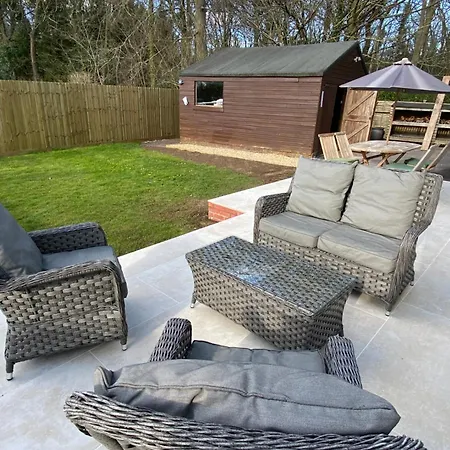 Peaceful Woodland Retreat Near Clifton, Bristol Villa Exterior photo